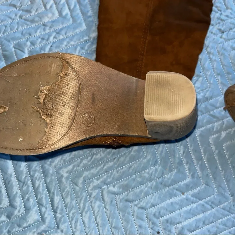 Unbranded has marking